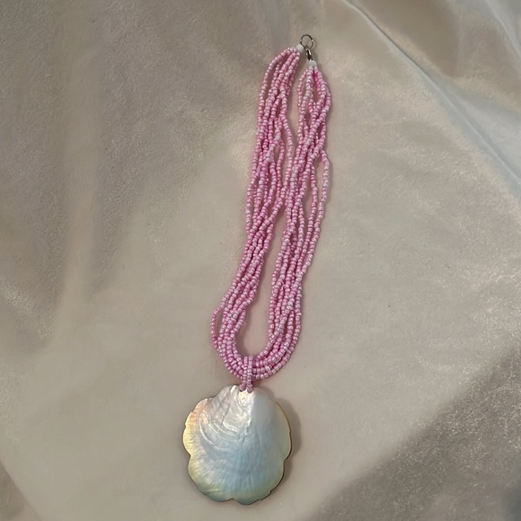 SHELL NECKLACE - Picture 8 of 11